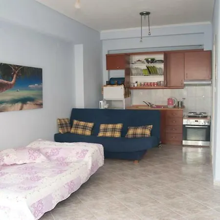 Дом отдыха Mikis House Полихроно