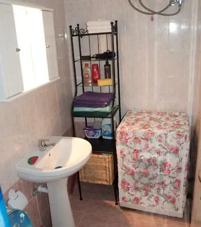 Дом отдыха Mikis House